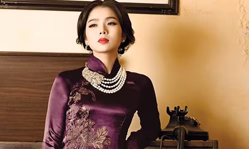 Le Quyen noi gi ve viec "nha nha, nguoi nguoi do xo hat bolero"