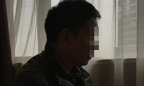 Zhong Xiao Wei đang có kế hoạch sẽ khởi kiện nơi đã kết luận anh dương tính với HIV. Ảnh: Shanghaiist.