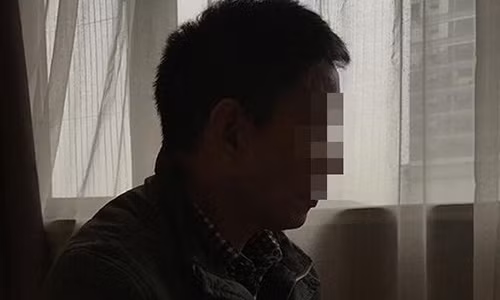 Zhong Xiao Wei đang có kế hoạch sẽ khởi kiện nơi đã kết luận anh dương tính với HIV. Ảnh: Shanghaiist.