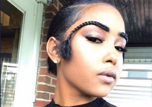 Ai có thể nuôi được lông mày vừa dài vừa rậm như thế này.