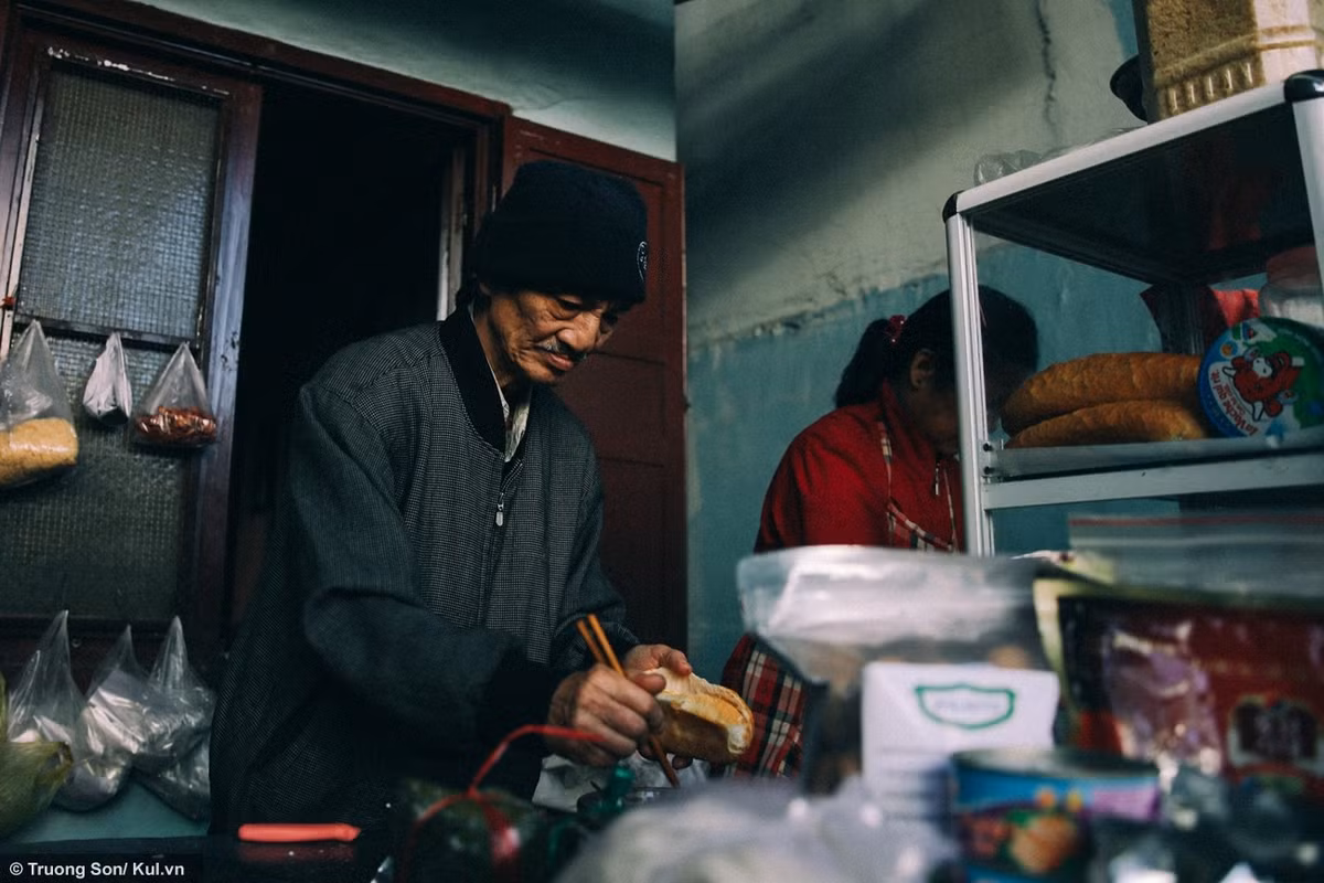 Để có những phần bánh mì xíu mại ngon, không có công thức nào, chỉ là sự tận tâm của người chế biến.