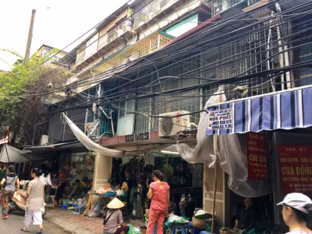 "Chuồng cọp" khiến cho nhà ở gần với hệ thống dây điện hơn, tiềm ẩn nhiều nguy cơ .