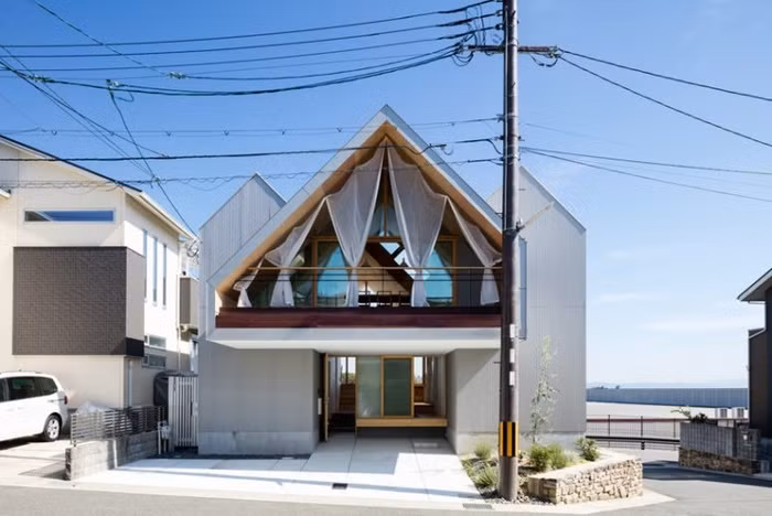 Nha go cap 4 dep nhu biet thu nho thiet ke toi gian