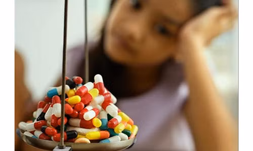 Dang dung thuoc cho dai an thuc pham nay chet luc nao khong hay