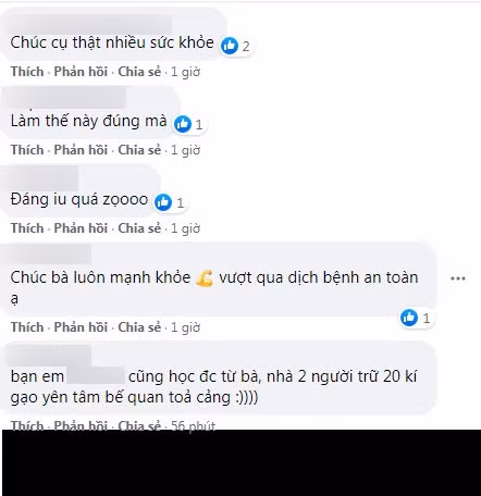 Sau khi được chia sẻ lên MXH, hình ảnh hài hước này đã thu về nhiều sự chú ý của netizen. Nhiều người tỏ ra ngưỡng mộ và dành lời khen cho người bà này. "Phải nên có ý thức như này thì dịch bệnh mới không lây lan", "Làm thế này đúng mà, chúc cụ thật nhiều sức khỏe",..là những bình luận của cư dân mạng.