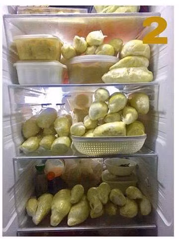 Có thể nói thời gian gần đây, trào lưu khoe niềm đam mê ăn uống bất tận bằng những chiếc tủ lạnh đầy ắp thực phẩm đang gây bão rần rần trên mạng.