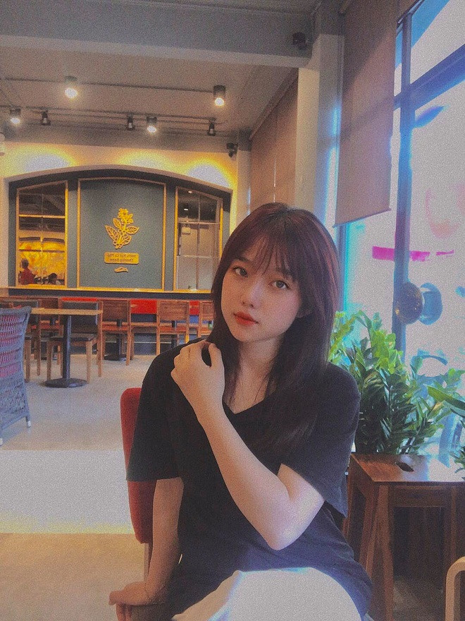 Bằng vẻ ngoài xinh đẹp, những video của nữ TikToker ngày càng nhận được nhiều sự ủng hộ của khán giả.