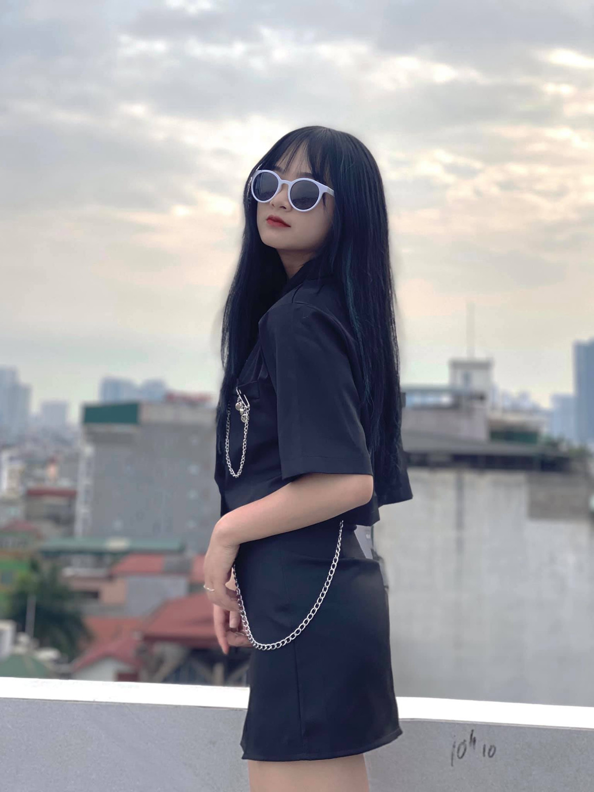 Không ăn mặc gợi cảm, không quá xinh đẹp rực rỡ, nhưng tài khoản TikTok của Gấm Kami hiện đã sở hữu đến hơn 8 triệu lượt theo dõi.