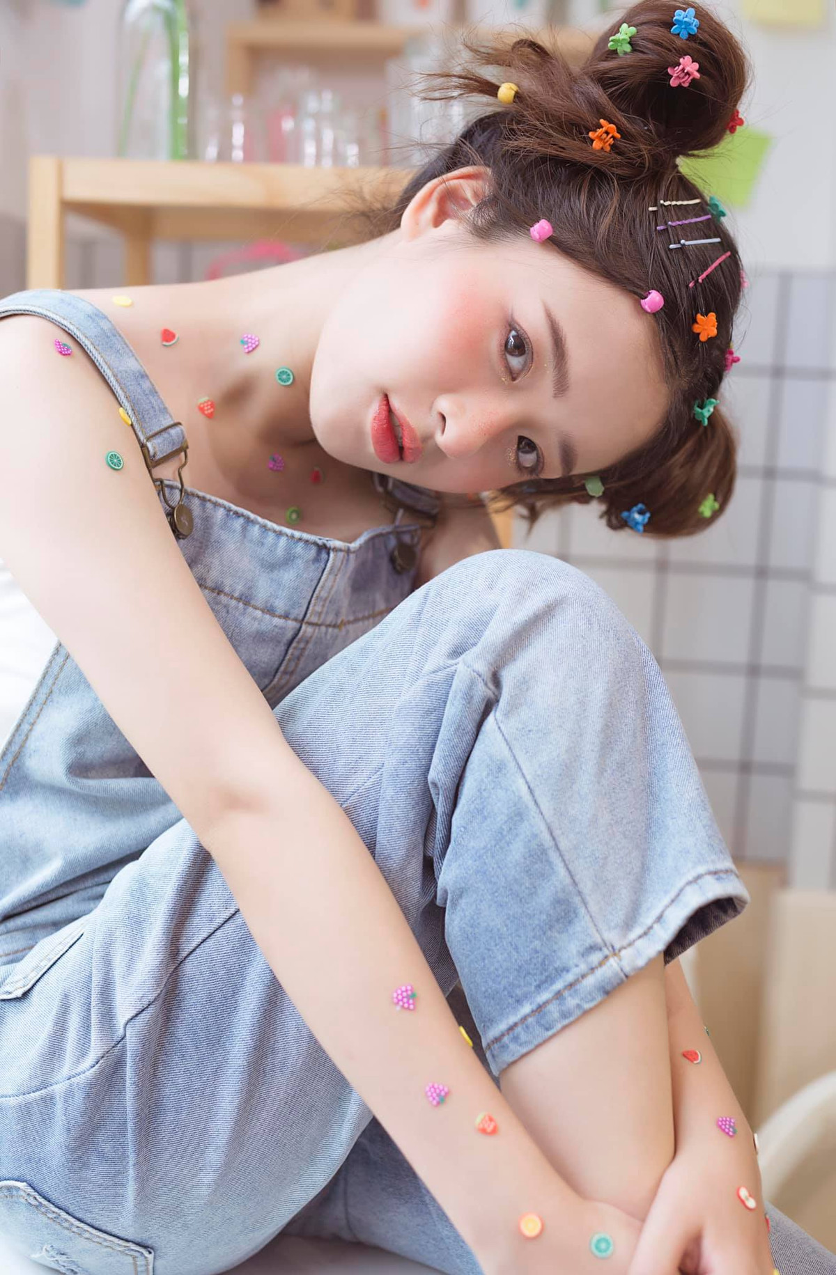 Với gương mặt trang nhã, thanh tú nên Hương Giang càng có nhiều lợi thế hơn cho công việc làm mẫu ảnh, tạo dáng trước ống kính.