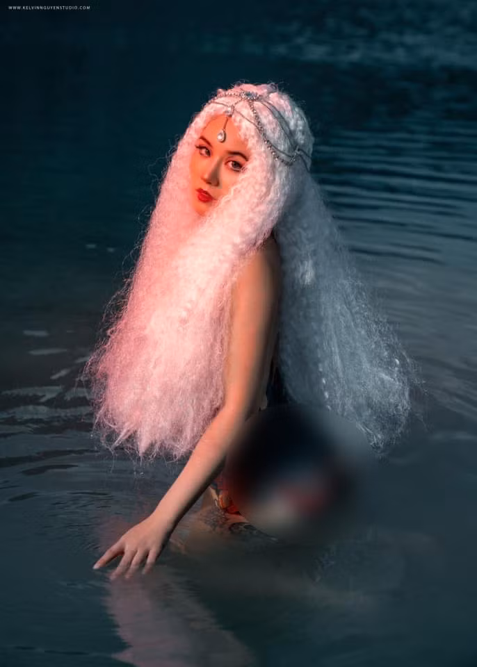 Có thời gian, Linh Miu được cho là đã "cải tà quy chính" khi xuất hiện với hình ảnh kín đáo và ít đăng tải ảnh nóng hơn.