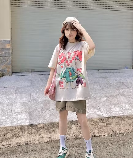 Dù chưa thể chuyên nghiệp như các beauty blogger nước ngoài, nhưng được làm điều mình thích khiến Minh Tú cảm thấy khá mãn nguyện.