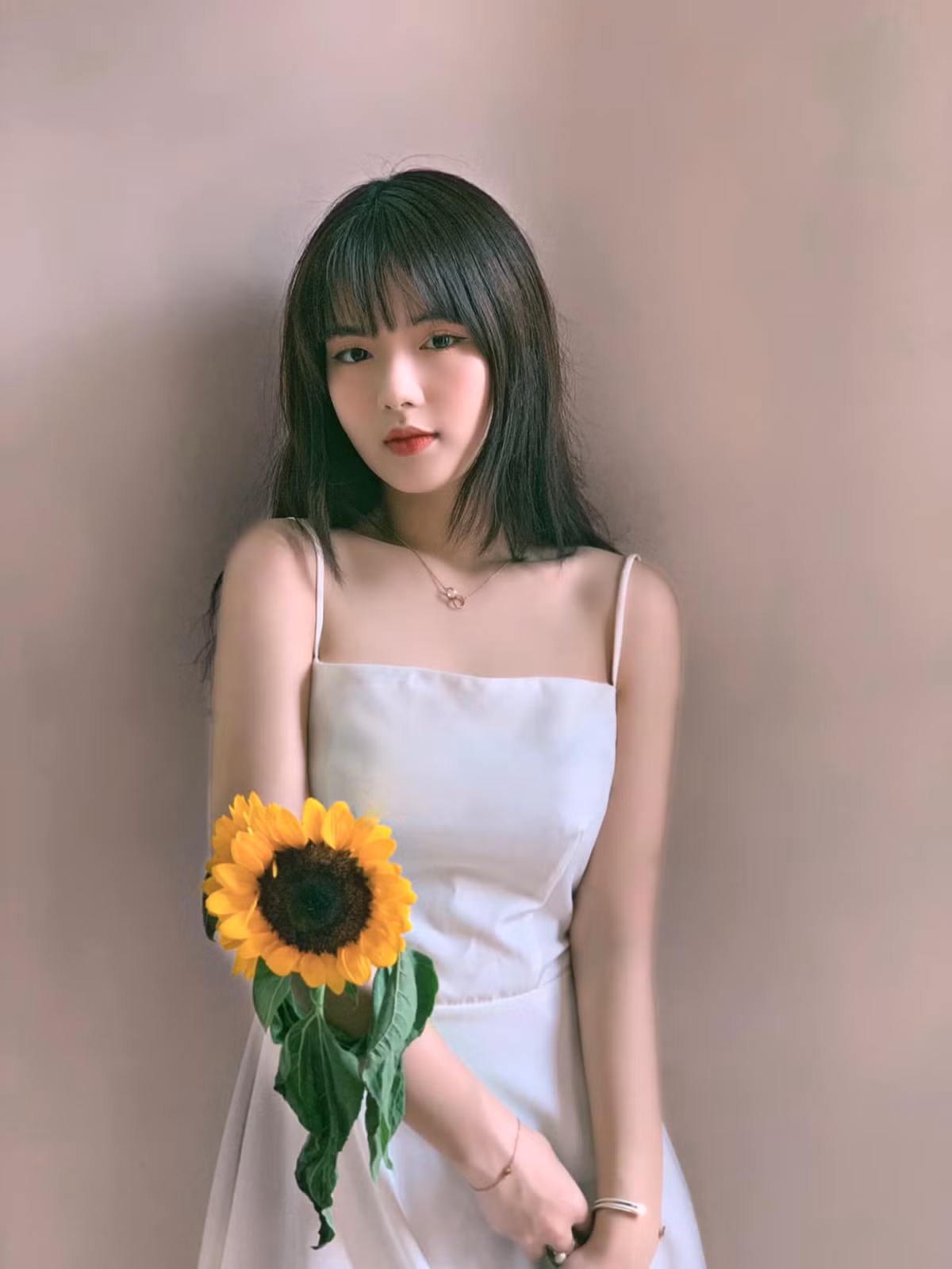 Ngoài ra, Thanh Hằng còn là một KOL khá có tiếng tăm trong cộng đồng giới trẻ.