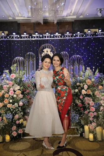 Trước đó, chị gái Quỳnh Anh - Huyền Mi đã chia sẻ với báo Pháp luật và Bạn đọc. Cô đã xác nhận thông tin trong bài đăng của nữ nhân viên có tên H.D.