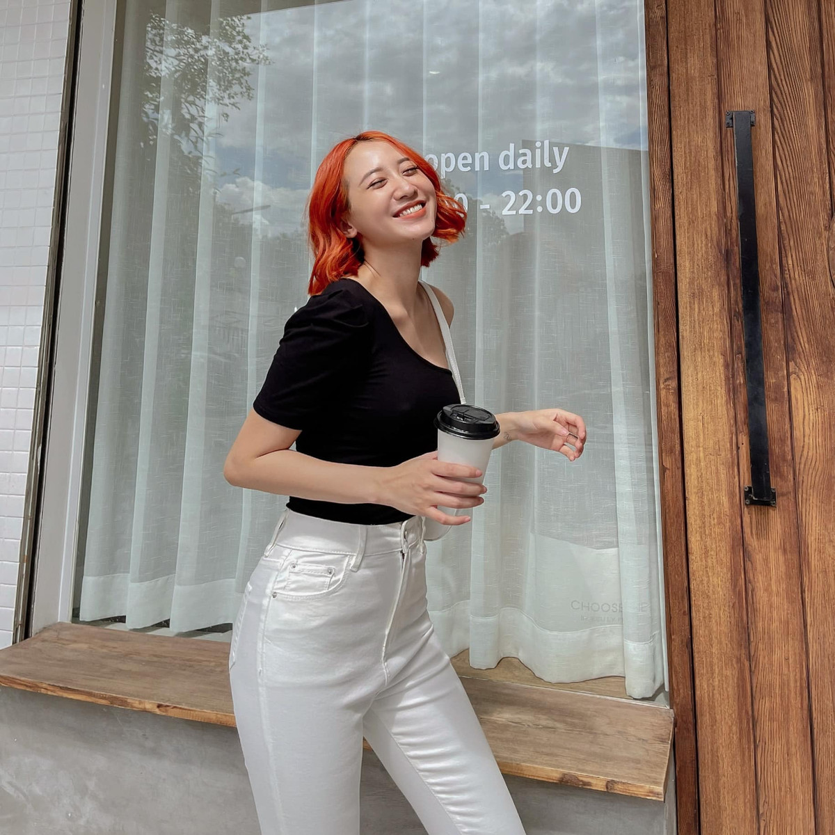 Ngoài công việc kinh doanh, Kiều Ly là người mẫu ảnh quen mặt của nhiều thương hiệu thời trang ở Hà Nội.