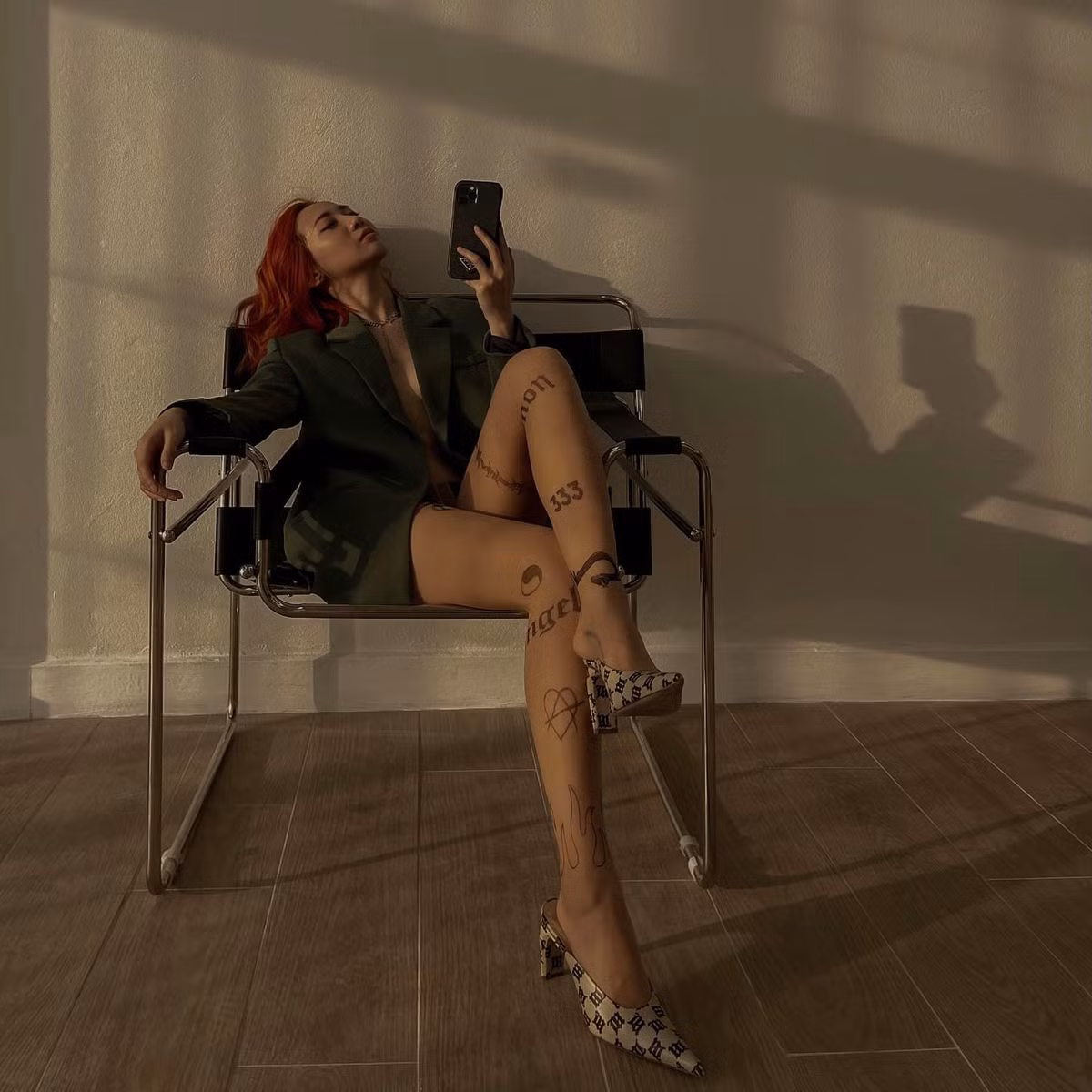 Được biết Kiều Ly rất chú trọng đến chế độ dinh dưỡng và tập luyện. Bởi vậy dù đã chuẩn bị bước sang tuổi 30, cô vẫn giữ được vóc dáng săn chắc, khoẻ khoắn và cuốn hút.