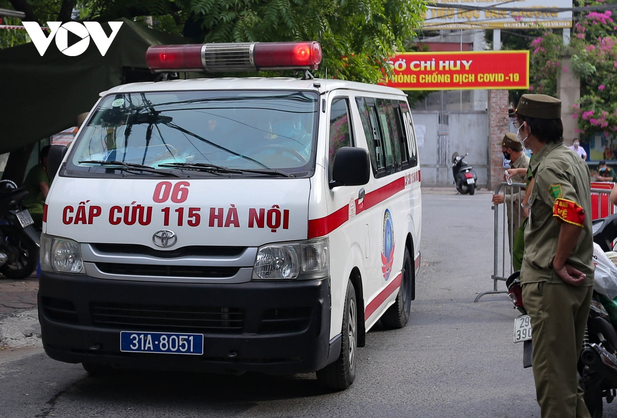 Phường Văn Chương ghi nhận hai ca dương tính ở phố Trần Quý Cáp, thông qua xét nghiệm sàng lọc diện rộng khu vực nguy cơ cao.