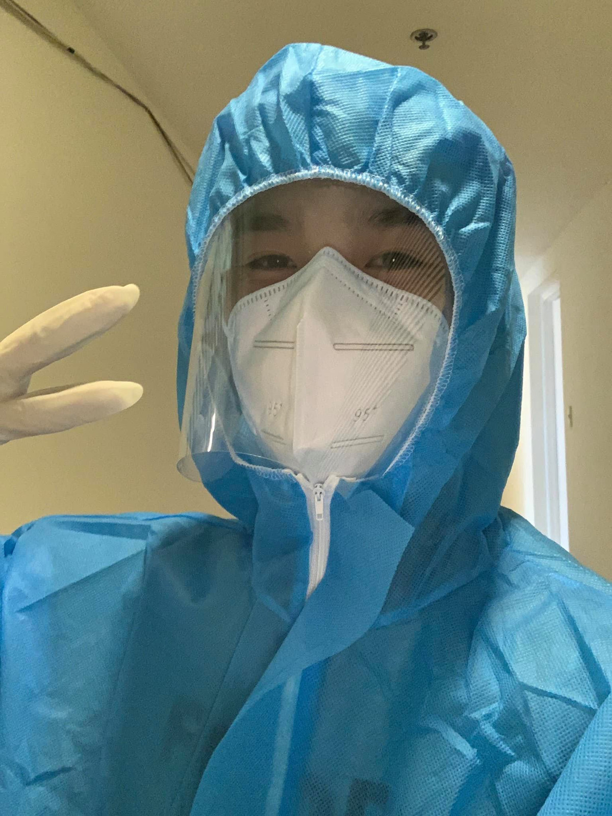 Được biết, Củ Tỏi hiện đang tham gia công tác hỗ trợ tại Bệnh viện dã chiến thu dung số 7.