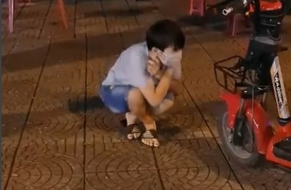 Được biết, thiếu niên vi phạm mới học lớp 7 và cho biết đi dạo bằng đạp điện chứ không có lý do chính đáng nào cả.