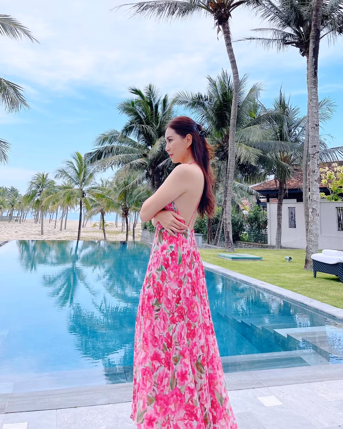 Việc tập luyện đều đặn không chỉ giúp Mai Ngọc sở hữu một hình thể đẹp vạn người mê mà còn giúp cô luôn giữ được tinh thần lạc quan yêu đời. Ảnh: FBNV