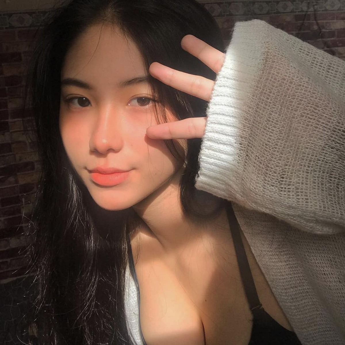 Để có được ngoại hình xinh đẹp và ấn tượng như vậy, Kim Anh đã phải rất nỗ lực thay đổi mình.