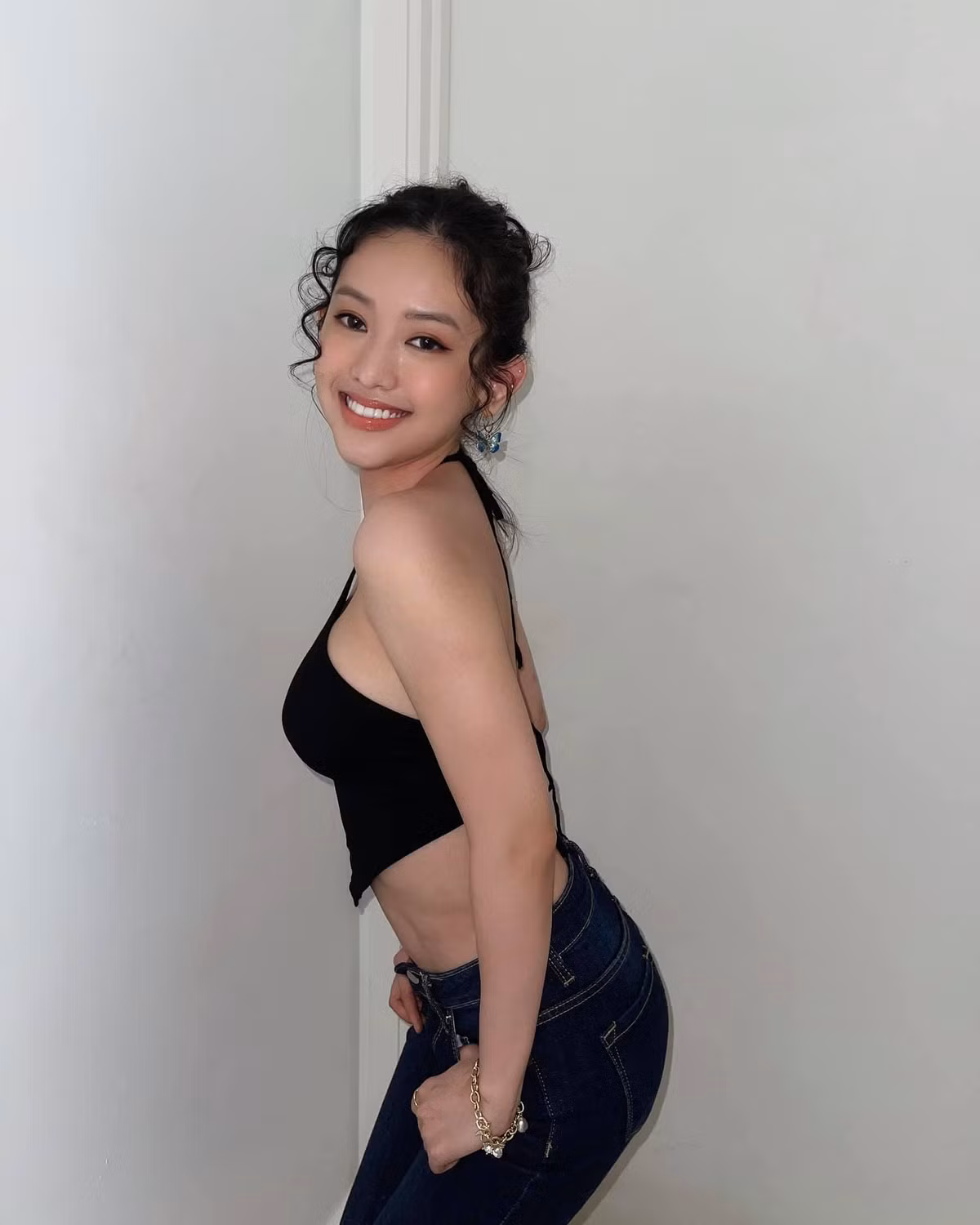 Hiện tại, dù không hoạt động showbiz nhưng Thúy Vi vẫn luôn có một lượng người theo dõi đông đảo.