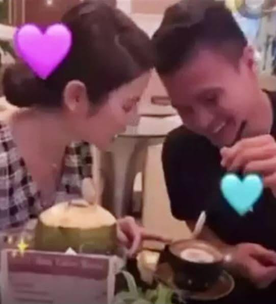 Mặc dù hiện tại chàng cầu thủ đang không có mối tình công khai chính thức nào, nhưng chuyện tình yêu của Quang Hải cũng luôn là chủ đề cho cộng đồng mạng.