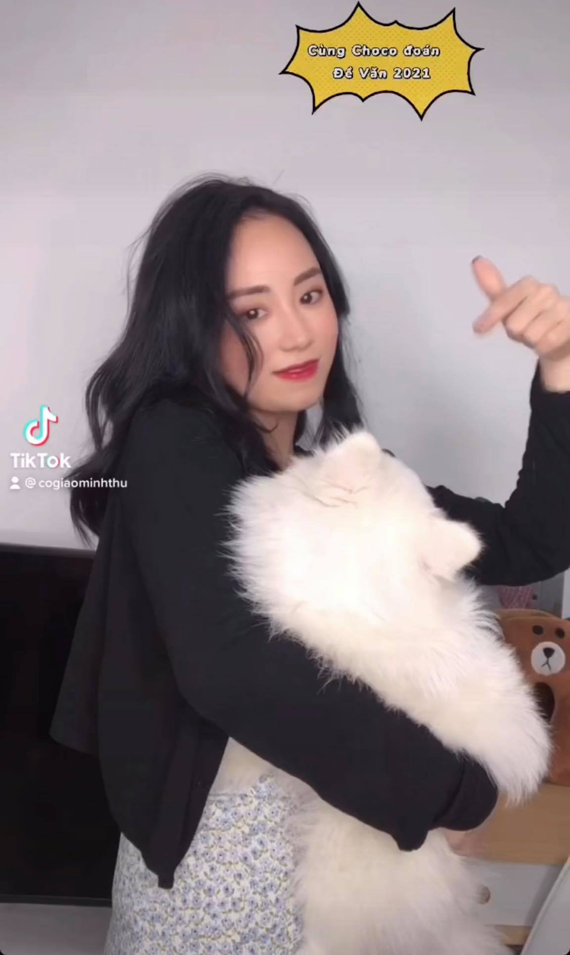 Lợi thế của cô nàng là ngoại hình xinh xắn, tâm lý Gen Z vô cùng trẻ trung. Tuy nhiên sự yêu thích của khán giả dành cho Minh Thu ngày càng trồi sụt thấy rõ. Ảnh: Tổng hợp