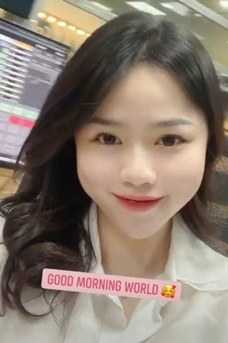 Trên Instagram story, Huỳnh Anh cũng chia sẻ một số hình ảnh hậu trường ở vai trò mới.
