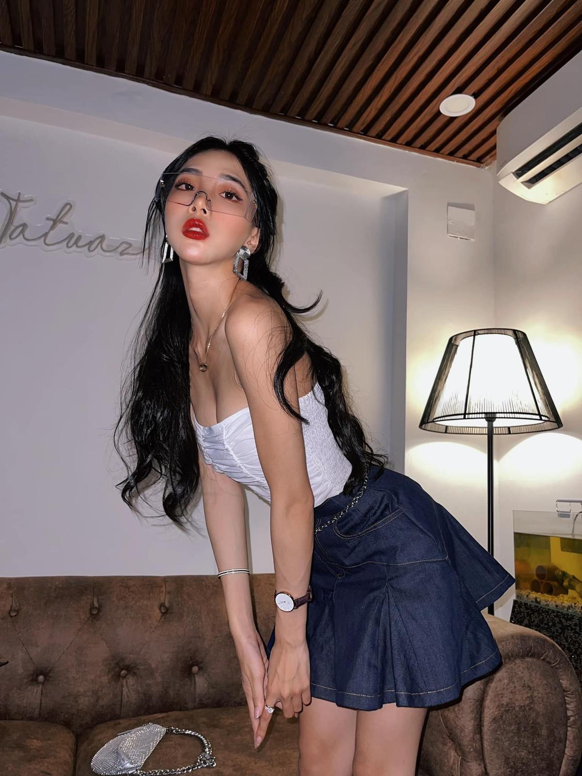 Dù không hoạt động trong ngành giải trí, Sme Mai vẫn thu hút hơn 70.000 người theo dõi. Ảnh: FBNV