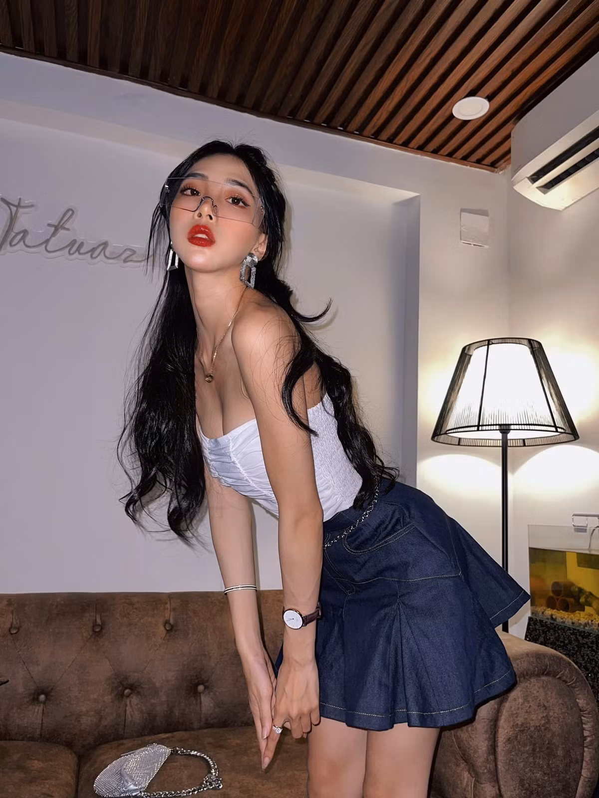 Dù không hoạt động trong ngành giải trí, Sme Mai vẫn thu hút hơn 70.000 người theo dõi. Ảnh: FBNV