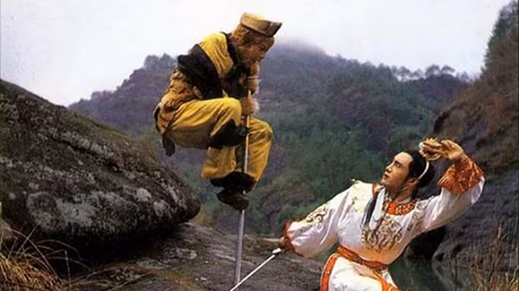 Đặc biệt, Tôn Ngộ Không cất gậy Như Ý ở vành tai mà không bị rơi ra ngoài. Không nhiều người biết lý do vì sao Tề Thiên Đại Thánh lại cất nó ở vành tai mà không phải ở bất cứ chỗ nào khác trên người.