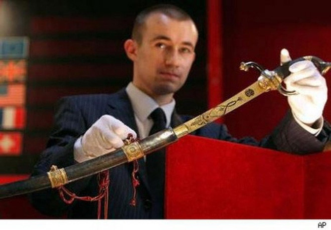 Nó đã ở bên Napoleon và giúp ông đạt được nhiều mục tiêu quan trọng trong các trận chiến lịch sử.