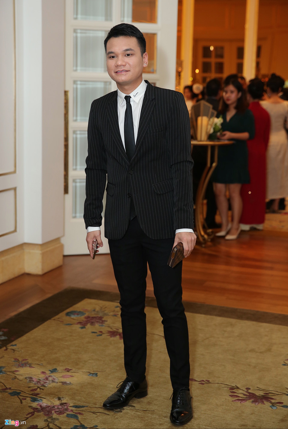 Khắc Việt cũng có mặt từ khá sớm. Anh và Lê Hiếu từng hợp tác cùng nhau trong sản phẩm âm nhạc mang tên Người tình.