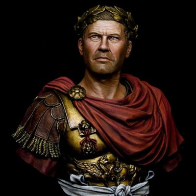 Giống như nhiều vị tướng nổi tiếng thế giới, danh tướng Mark Antony cũng có những chiến thuật quân sự tài tình giúp đánh bại kẻ thù.