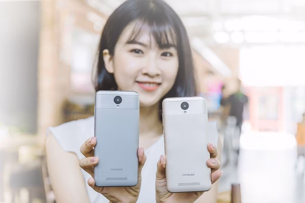 Coolpad N5C và N3C ra mắt thị trường Việt giá từ 1,7 triệu Coolpad N5C va N3C ra mat thi truong Viet gia tu 1,7 trieu