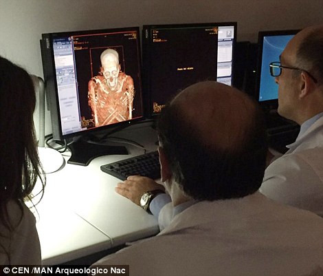 Linh mục Nespamedu sống ở Alexandria trong khoảng thời gian từ năm 300 - 200 trước Công nguyên.