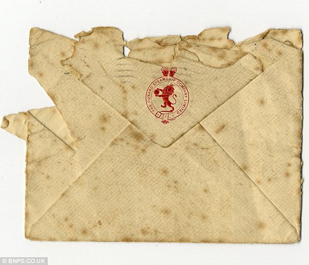 Bà Richards viết điều này trong bức thư gửi cho mẹ chồng viết khi ở trên tàu Carpathia - con tàu đã cứu những hành khách gặp nạn trên tàu Titanic và đưa họ trở về nhà an toàn.