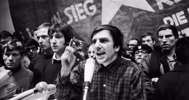 Vụ ám sát lãnh đạo Rudi Dutschke của phong trào đấu tranh của sinh viên Đức ngày 11/4/1968 đã gây rúng động dư luận.