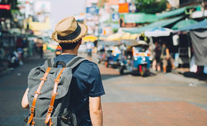 Đến ngày nùng 10 Tết, hướng tốt để xuất hành là: Nam, Tây. Khi xuất hành theo hướng Nam, bạn sẽ gặp Hỷ Thần. Nếu xuất hành theo hướng Tây thì bạn sẽ gặp Tài Thần. (Thông tin trong bài chỉ mang tính tham khảo, chiêm nghiệm). 