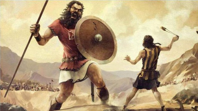 Tuy nhiên, trong cuộc chiến giữa tộc Philistine và người Israel nhằm chiếm được vùng Đất Hứa, Goliath đã xem thường đối thủ nhỏ bé là một dũng sĩ trẻ người Israel.