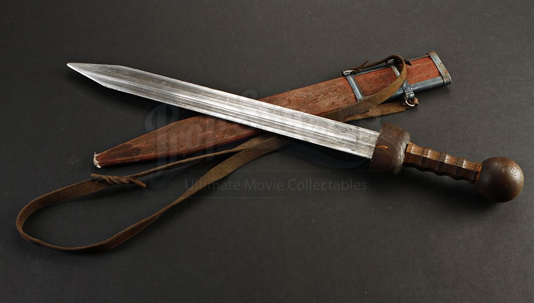 Một loại kiếm Gladius nổi tiếng khác của đế La Mã có tên Gladius Hispaniensis. Nó được sử dụng vào khoảng thế kỷ 2 trước Công nguyên.