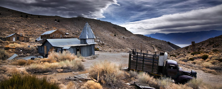 Vào năm 1865, người đàn ông tên Pablo Flores đã phát hiện mỏ bạc tại Cerro Gordo.
