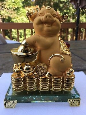 Đặt lợn chiêu tài ở những vị trí trên mới phát huy được tác dụng hút tài lộc cho gia chủ.