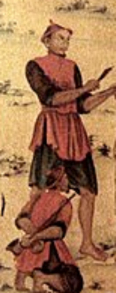 Người đao phủ thực hiện quá trình hành hình hết sức cẩn thận, đảm bảo đủ số nhát xẻo như quy định mà không khiến phạm nhân chết một cách nhanh chóng và dễ dàng.