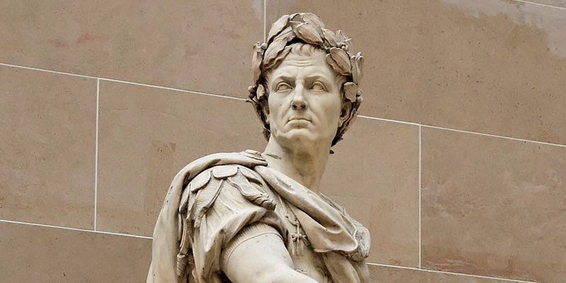 Do vậy, họ suy đoán có thể hai người này từng bị đột quỵ nhẹ và căn bệnh này đã di truyền cho thế hệ con cháu.