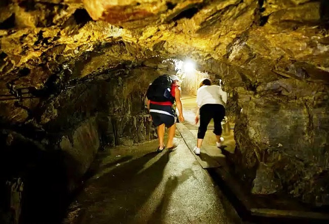 Liên quan đến tiếng đàn organ ma quái, người ta cho rằng vào thời xưa, Jihlava bị ma quỷ quấy nhiễu. Để người dân có cuộc sống bình yên, giới chức địa phương quyết định dùng tính mạng một chàng trai trẻ biết chơi đàn organ để ma quỷ không quấy nhiễu họ nữa.