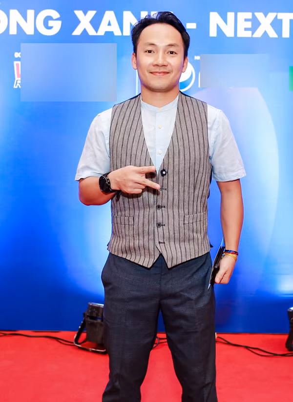 Dinh Tien Dat lo dien sau dam cuoi, phong do dien trai bat ngo