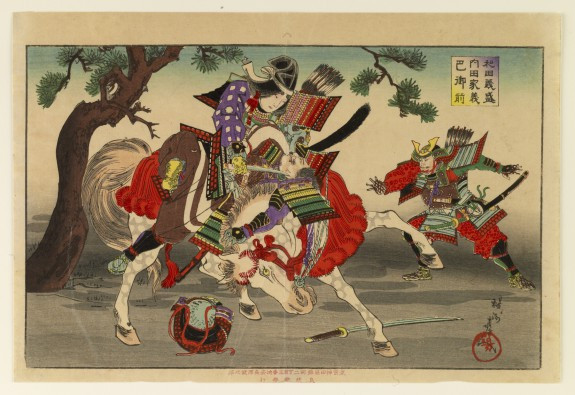 Tomoe Gozen được mô tả là một cung thủ mạnh hiếm có. Bà cũng được ca ngợi là một kiếm sĩ có sức mạnh bằng nghìn người và có thể sẵn sàng đối đầu với một con quỷ hay một vị thần.