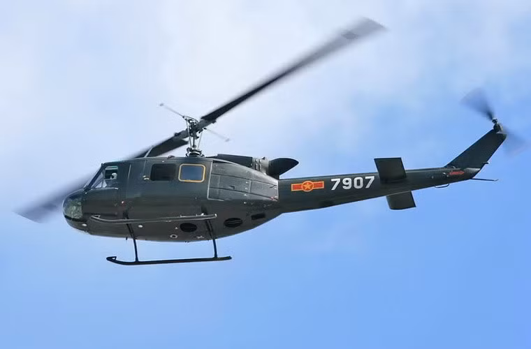 Trực thăng UH-1 hiện vẫn còn hoạt động trong KQND Việt Nam.