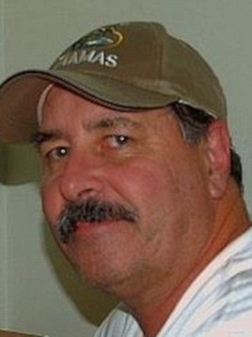 Sau khi bức ảnh được Jay đăng tải, nhà khí tượng học, Brad Panovich đã chia sẻ lại và bức ảnh liên tục được lan truyền, hiện đã có 25.000 lượt chia sẻ và hơn 9000 lượt thích. Trong ảnh là Jay Albert, người đã nhanh tay chụp được khoảnh khắc cực thú vị trên bầu trời Massachusetts.